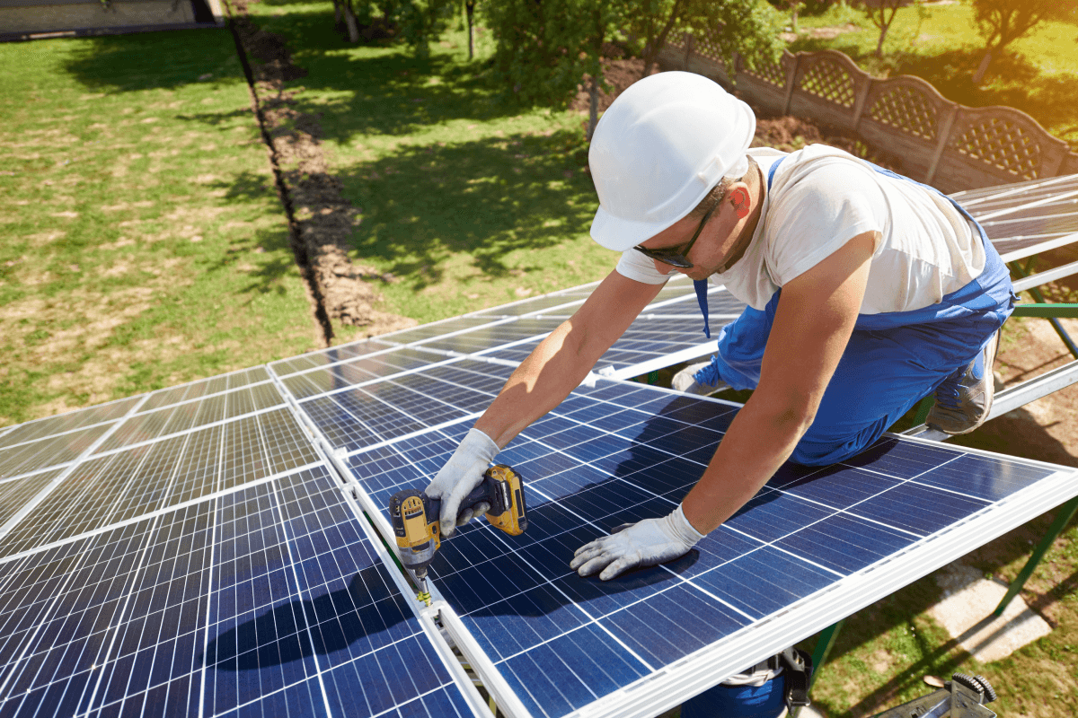 Como Instalar Paneles Solares En Tu Casa (Por Ti Mismo)